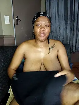 slimcate91 online show from April 2026 12:11:02 AM