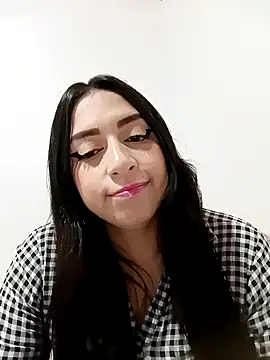 Snapshot of AlondraMendez chatting on September 2025 05:57:02 AM AlondraMendez online show from September 2025 05:57:02 AM