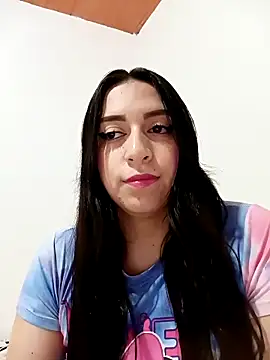 Snapshot of AlondraMendez chatting on October 2025 10:35:01 PM AlondraMendez online show from October 2025 10:35:01 PM