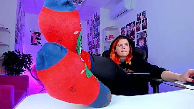 NielletaBlossom online show from March 2025 08:41:02 AM