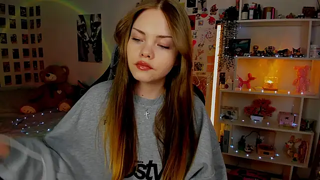 AkiraKatsu online show from March 2026 12:40:02 PM