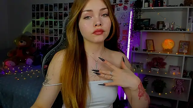 AkiraKatsu online show from October 2025 12:15:02 PM