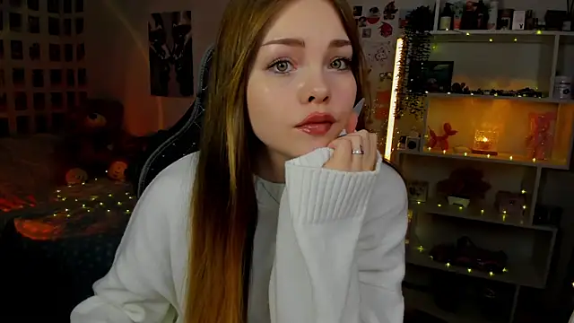 AkiraKatsu online show from November 2025 11:42:01 AM