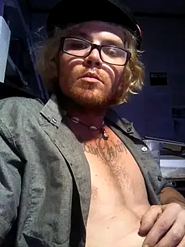 Snapshot of potholder420 chatting on July 2026 08:22:01 AM potholder420 online show from July 2026 08:22:01 AM