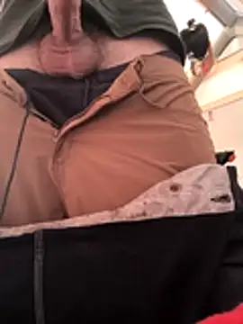 Snapshot of potholder420 chatting on December 2025 03:16:01 PM potholder420 online show from December 2025 03:16:01 PM