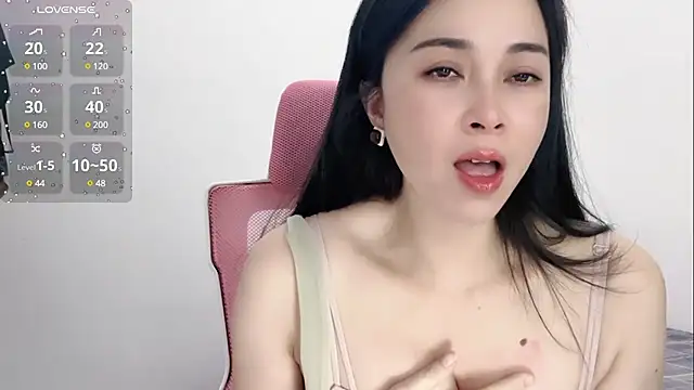 Snapshot of Qwi-V1 chatting on January 2025 10:55:01 PM Qwi-V1 online show from January 2025 10:55:01 PM