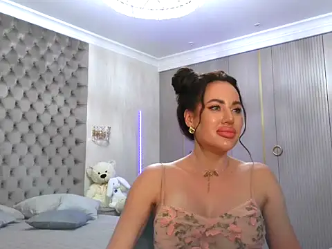 Snapshot of TianaPosh chatting on February 2025 02:20:02 AM TianaPosh online show from February 2025 02:20:02 AM