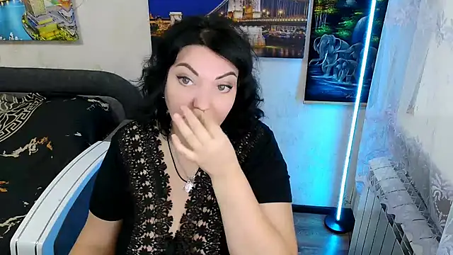 Lady Boom Wild  online show from September 2025 05:47:01 AM