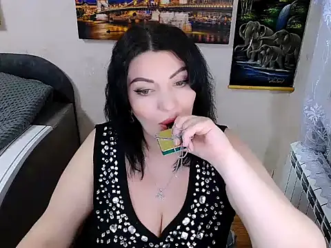 Lady Boom Wild  online show from March 2026 12:23:01 PM