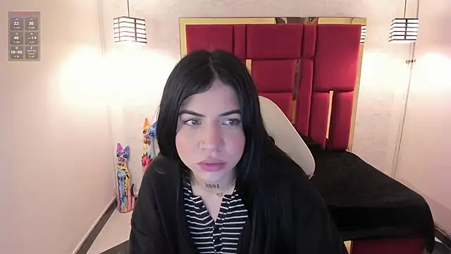 Violet m online show from October 2025 01:01:01 PM