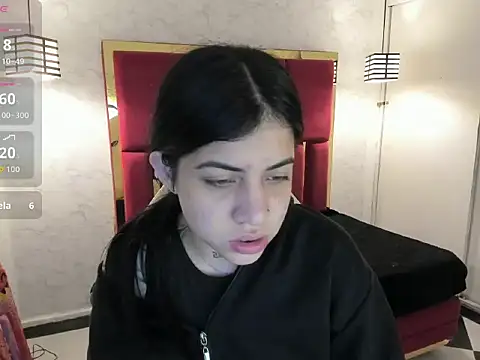 Violet m online show from October 2025 11:34:02 AM