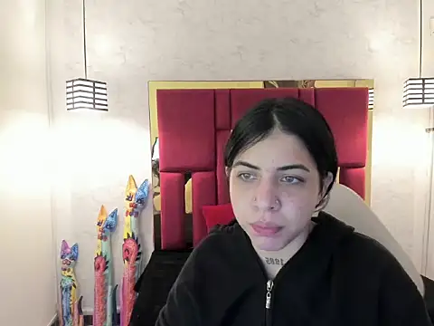 Violet m online show from October 2025 12:07:01 PM