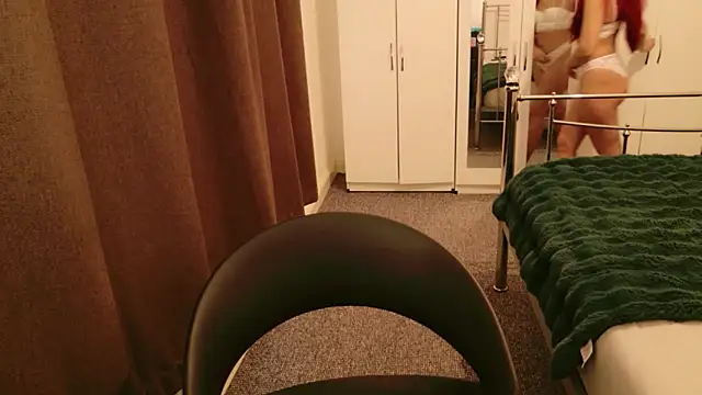 karlaolivia online show from March 2026 09:21:01 AM