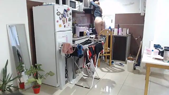 bunnylolaa4 online show from June 2026 11:37:01 AM