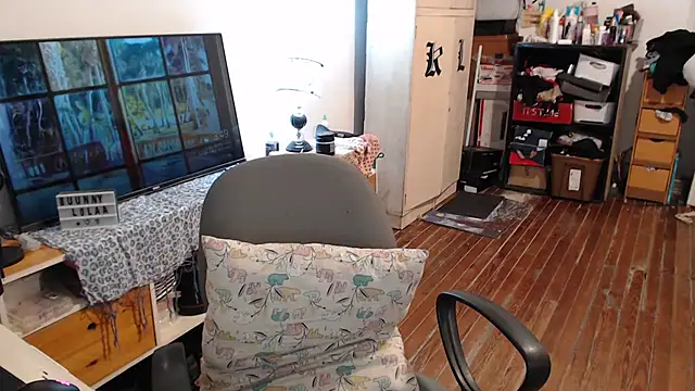 bunnylolaa4 online show from November 2025 06:50:02 AM