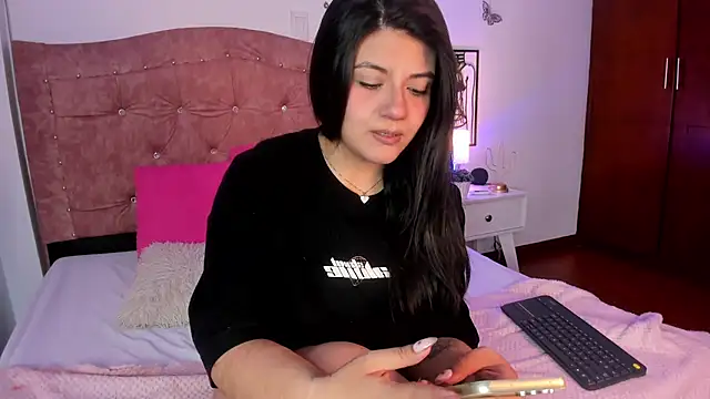 DesireSweet online show from May 2026 10:33:01 AM