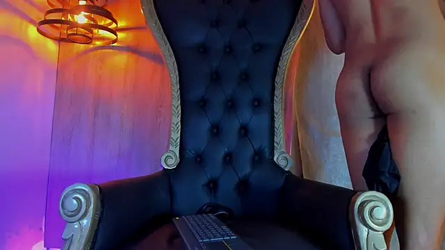 thaddeus king online show from January 2026 11:11:02 PM