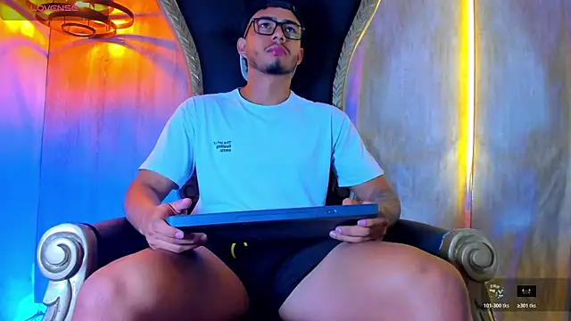 thaddeus king online show from November 2025 10:57:01 PM