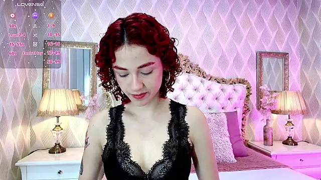 Snapshot of Ivy_Starr1 chatting on October 2025 01:12:02 PM Ivy Starr1 online show from October 2025 01:12:02 PM