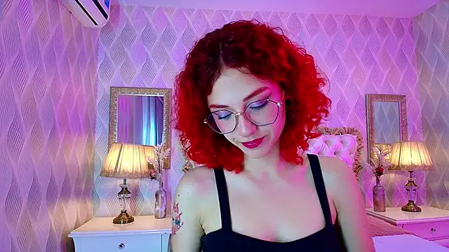 Snapshot of Ivy_Starr1 chatting on March 2025 02:01:02 PM Ivy Starr1 online show from March 2025 02:01:02 PM