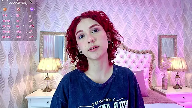 Snapshot of Ivy_Starr1 chatting on September 2025 01:36:02 PM Ivy Starr1 online show from September 2025 01:36:02 PM