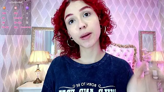 Snapshot of Ivy_Starr1 chatting on October 2025 01:37:02 PM Ivy Starr1 online show from October 2025 01:37:02 PM