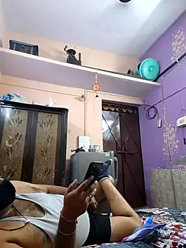 bobbyronak online show from October 2025 06:40:01 PM