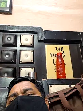 bobbyronak online show from October 2025 06:41:02 PM