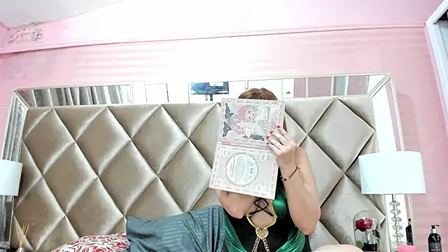 Aurora-Rossi online show from February 2026 02:33:02 AM