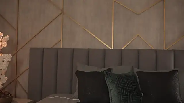 miia blake online show from March 2026 10:47:02 PM