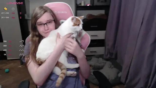 Snapshot of Tomato_Tease chatting on February 2025 09:06:02 PM Tomato Tease online show from February 2025 09:06:02 PM