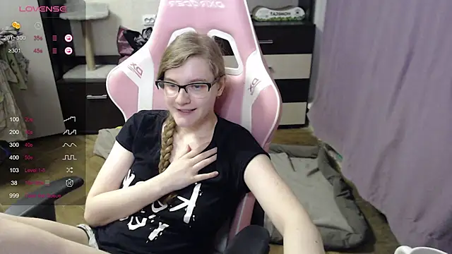 Tomato Tease online show from October 2025 03:57:02 PM