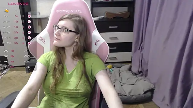 Snapshot of Tomato_Tease chatting on March 2025 07:35:02 PM Tomato Tease online show from March 2025 07:35:02 PM
