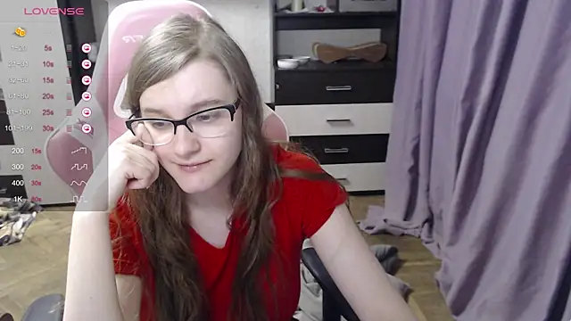 Snapshot of Tomato_Tease chatting on March 2025 10:42:01 PM Tomato Tease online show from March 2025 10:42:01 PM