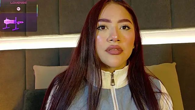 nicolle pierce online show from April 2026 10:51:01 AM