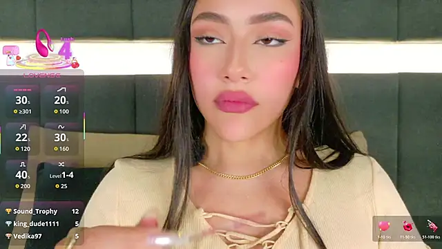 Snapshot of nicolle_pierce chatting on November 2025 01:59:02 PM nicolle pierce online show from November 2025 01:59:02 PM