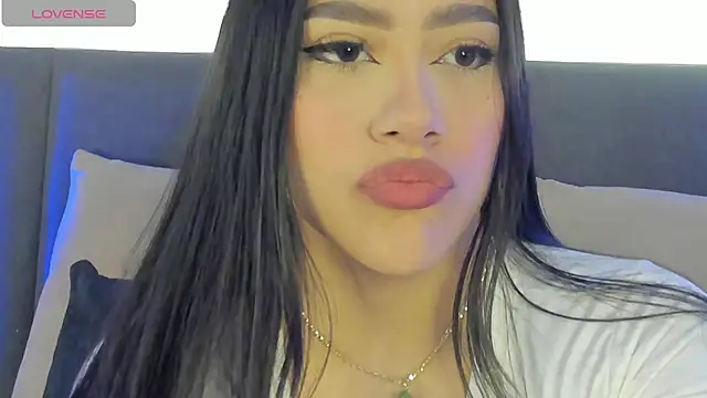 nicolle pierce online show from March 2025 01:23:02 PM