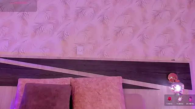 nicolle pierce online show from February 2026 12:13:02 PM