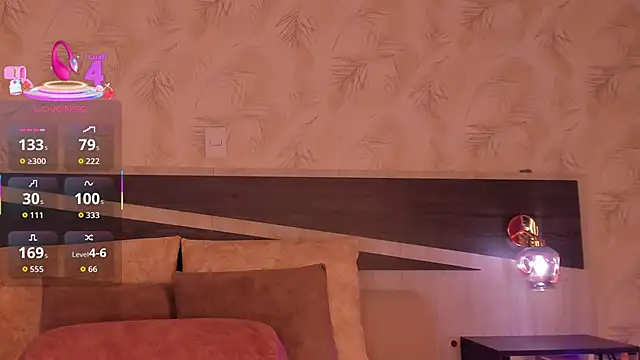 nicolle pierce online show from February 2026 01:23:01 PM