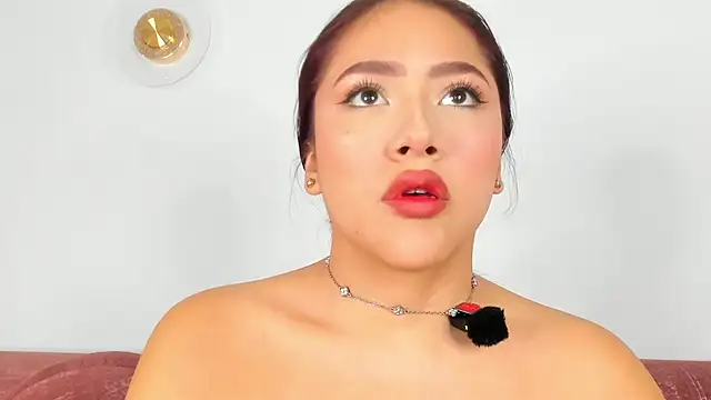 nicolle pierce online show from February 2026 02:28:01 PM