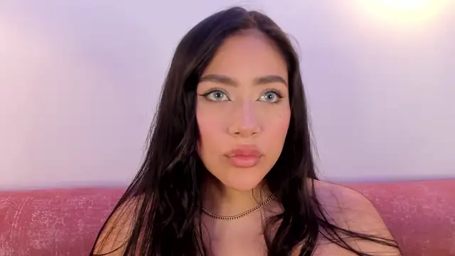 nicolle pierce online show from December 2025 04:19:01 PM