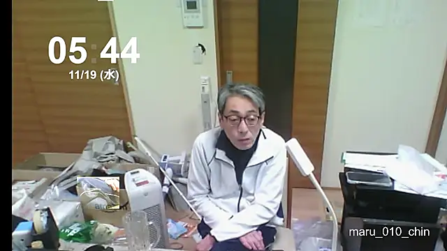 mama010-chan online show from November 2025 08:45:01 PM