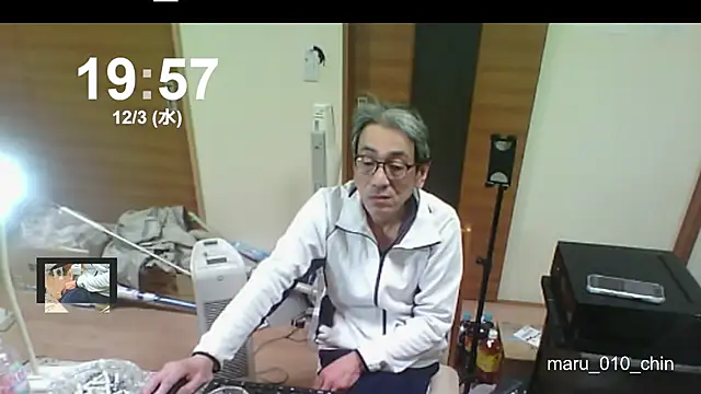 mama010-chan online show from December 2025 10:58:02 AM