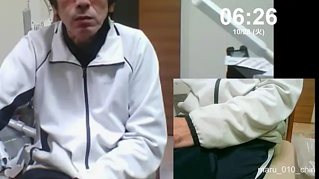 mama010-chan online show from October 2025 09:27:01 PM