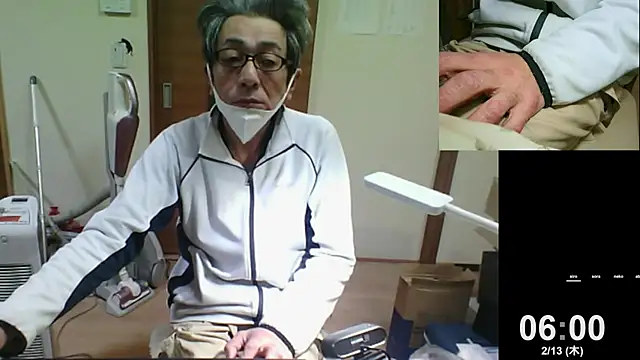 mama010-chan online show from February 2025 09:01:01 PM