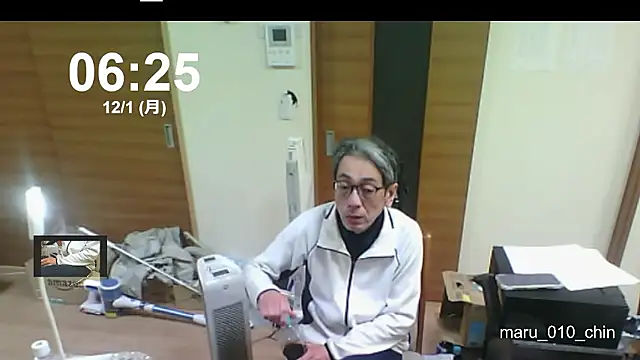 mama010-chan online show from November 2025 09:26:02 PM