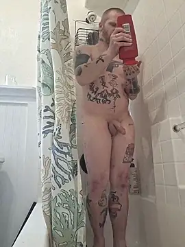 Snapshot of GINGERHEADMAN chatting on February 2026 05:43:01 PM GINGERHEADMAN online show from February 2026 05:43:01 PM