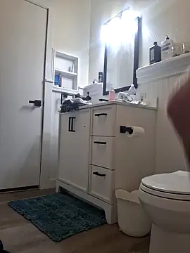 Snapshot of GINGERHEADMAN chatting on March 2026 02:08:01 AM GINGERHEADMAN online show from March 2026 02:08:01 AM