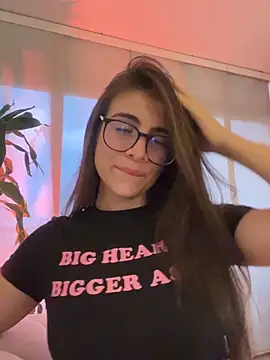 MariaIsabella8 online show from November 2025 10:13:02 PM