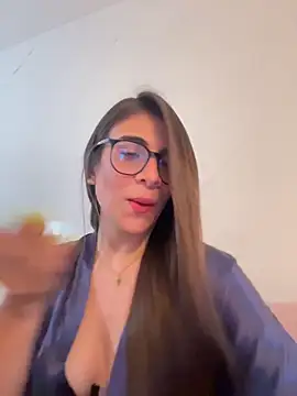 MariaIsabella8 online show from April 2026 09:35:01 PM